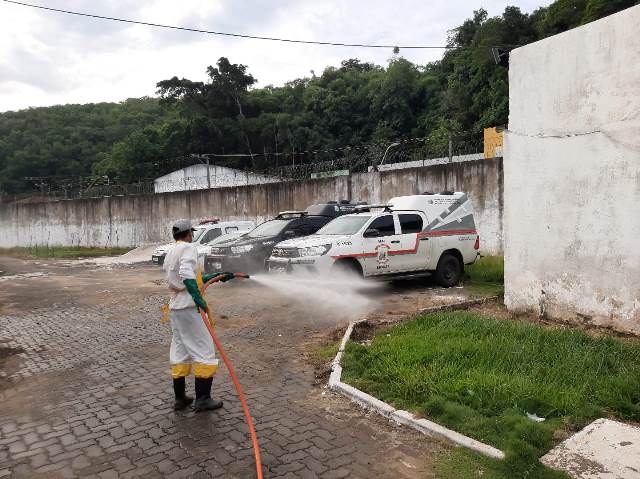 CÉSAR PORTO SOLICITA DESINFECÇÃO DE RUAS DE ILHÉUS (02/05/2020)