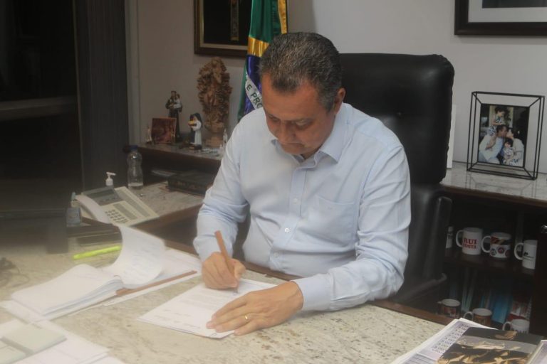 GOVERNADOR ENCAMINHA PROJETO DE LEI À ASSEMBLEIA LEGISLATIVA PARA COMBATER FAKE NEWS (05/05/2020)